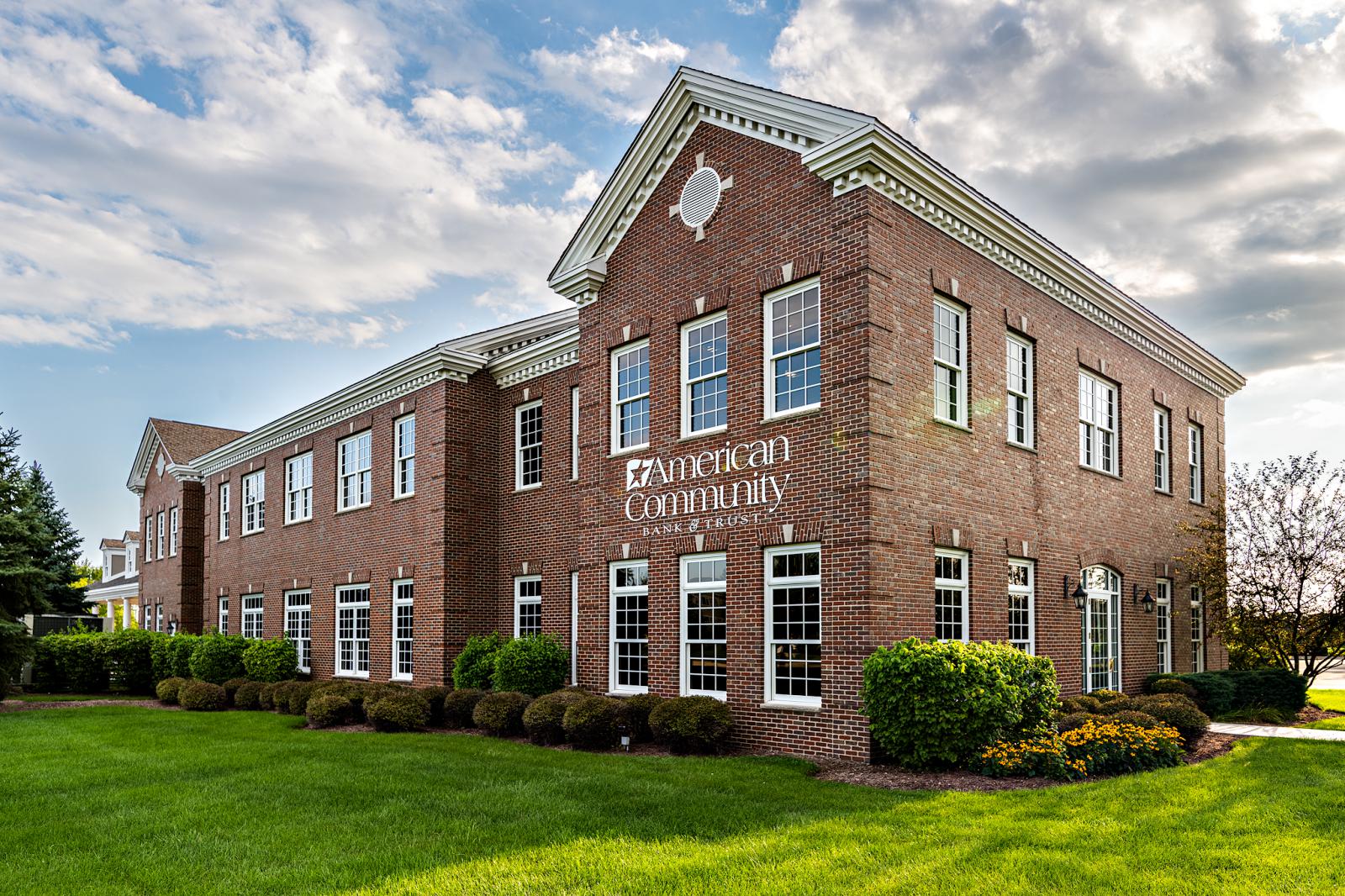 Crystal Lake Bank Exterior